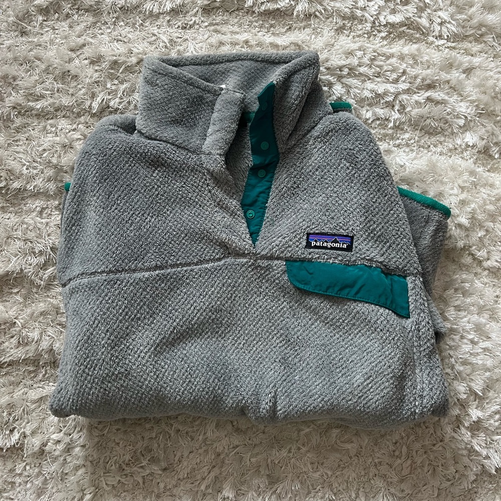 Patagonia Sweatshirt